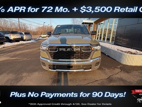 New 2026 RAM 1500 4x4 Crew Cab image 4