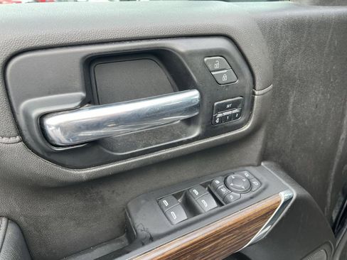 Certified 2022 Chevrolet Silverado 3500 High Country w/ Z71 Off-Road Package image 24