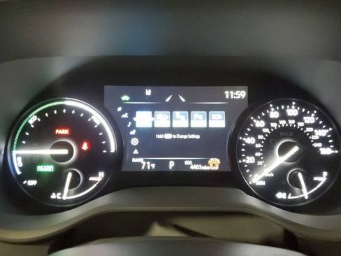 Used 2026 Toyota Sienna XLE AWD/4WD image 14