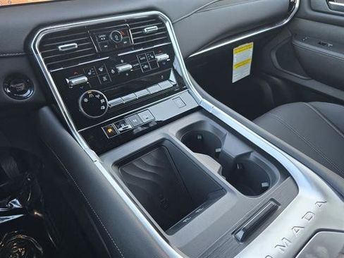 New 2025 Nissan Armada SL w/ Captain's Chari Seat Package image 18