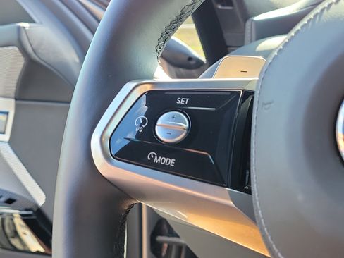 Certified 2025 BMW 740i 740i image 28