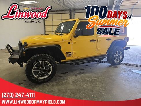 Used 2021 Jeep Wrangler Unlimited Sport AWD/4WD image 5