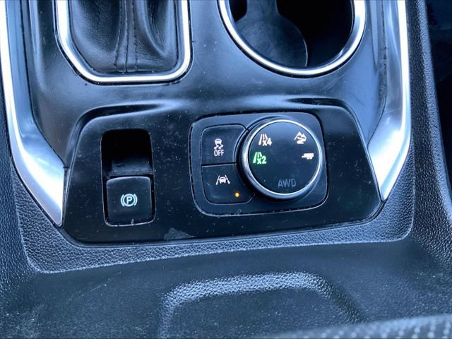 Used 2021 Chevrolet Traverse Premier w/ Redline Edition AWD/4WD image 35