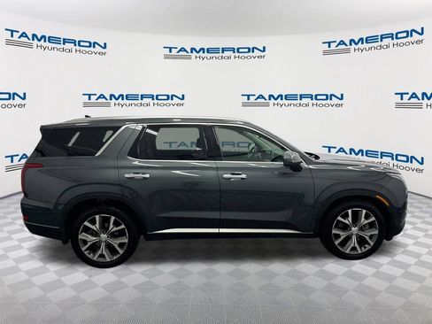 Used 2022 Hyundai Palisade SEL w/ Premium Package FWD image 6