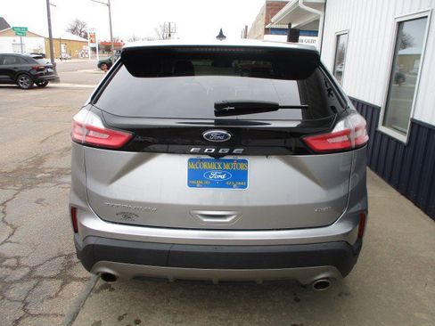 Used 2024 Ford Edge Titanium w/ Equipment Group 301A image 6