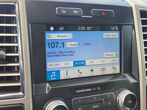 Used 2016 Ford F150 Lariat w/ Equipment Group 502A Luxury AWD/4WD image 16