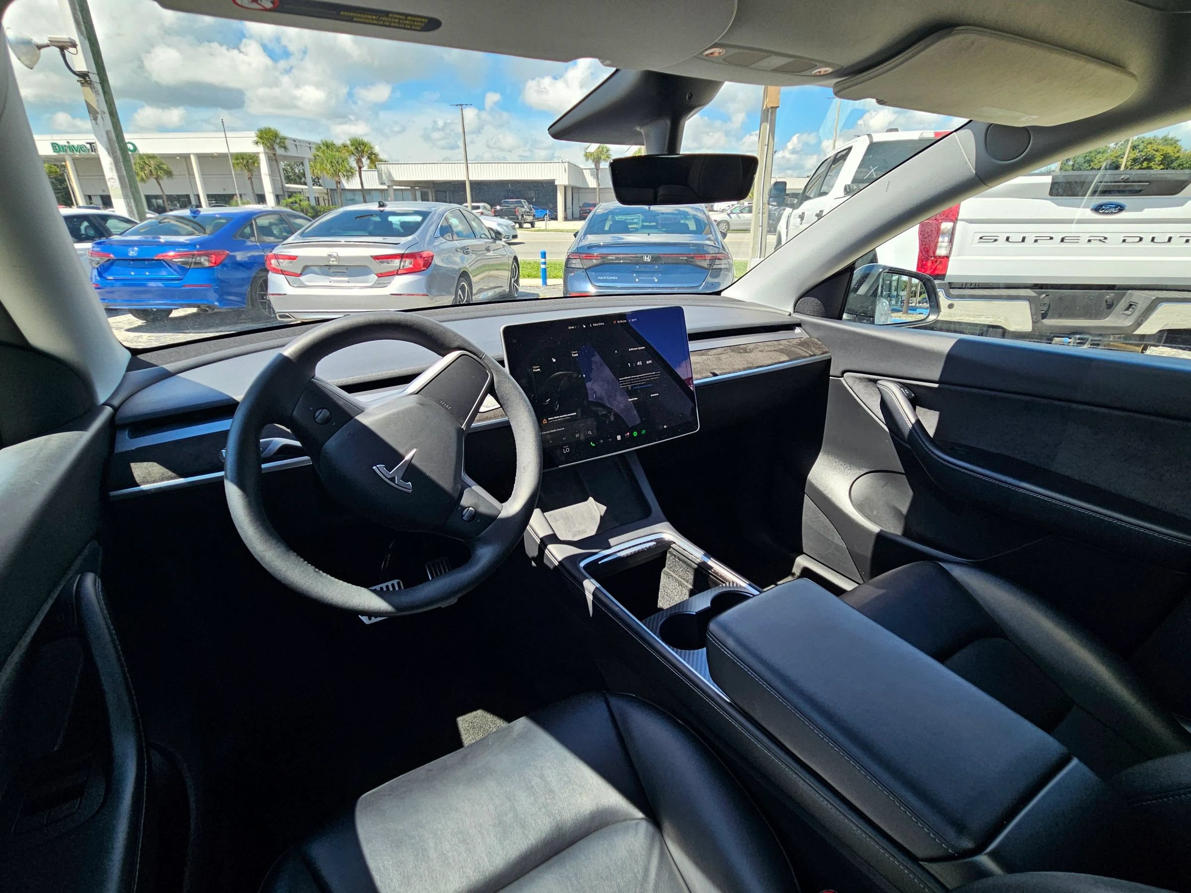 Used 2021 Tesla Model Y Long Range AWD/4WD image 15