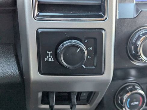 Used 2020 Ford F250 Lariat w/ Lariat Value Package AWD/4WD image 29