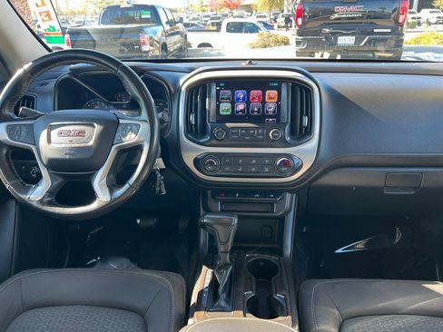 Used 2017 GMC Canyon SLE w/ SLE Convenience Package image 17