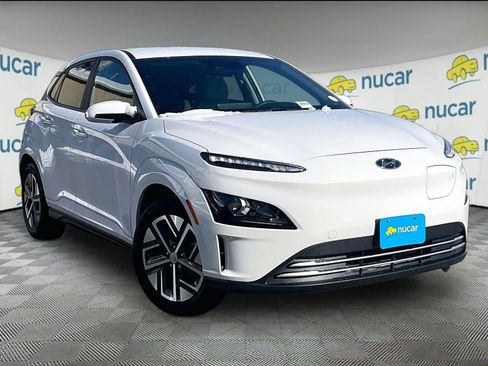 Used 2023 Hyundai Kona SE w/ Cargo Package image 1