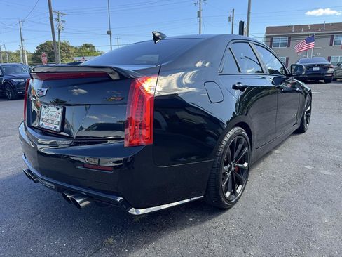 Used 2017 Cadillac ATS V w/ Luxury Package RWD image 5