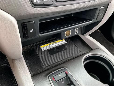 Used 2023 Honda Ridgeline RTL-E image 32