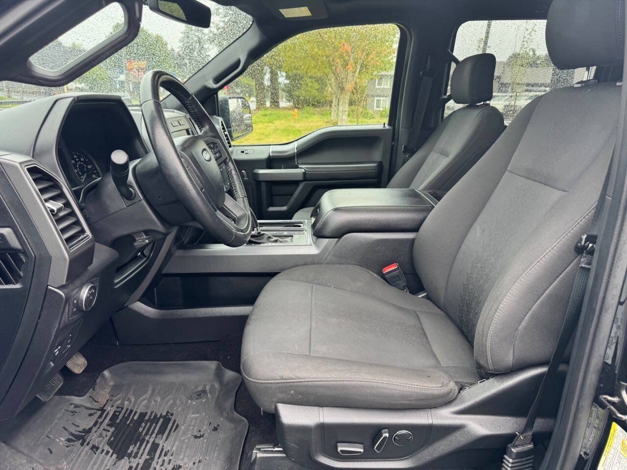 Used 2018 Ford F150 XLT w/ Equipment Group 302A Luxury AWD/4WD image 8