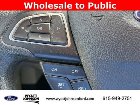 Used 2017 Ford Escape SE image 26