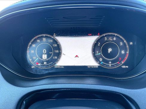 Used 2021 Jaguar E-PACE SE image 13