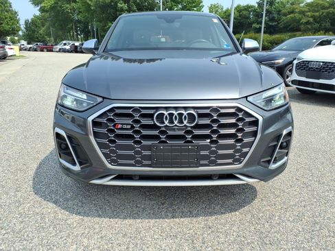 Certified 2022 Audi SQ5 Premium Plus w/ Premium Plus Package AWD/4WD image 2