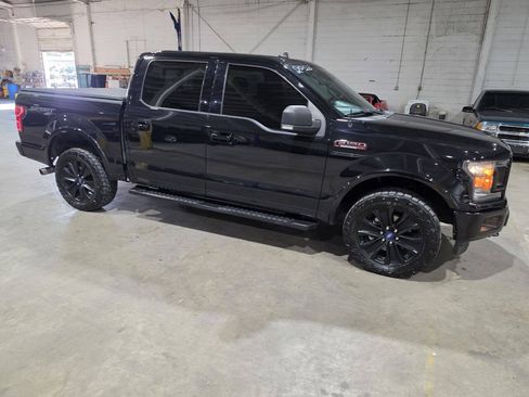 Used 2020 Ford F150 XLT w/ Equipment Group 302A Luxury AWD/4WD image 17