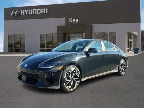 Certified 2023 Hyundai Ioniq 6 SEL w/ Cargo Package AWD/4WD image 7
