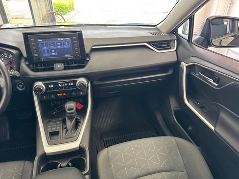 Certified 2021 Toyota RAV4 XLE w/ XLE Grade Weather Package AWD/4WD image 46