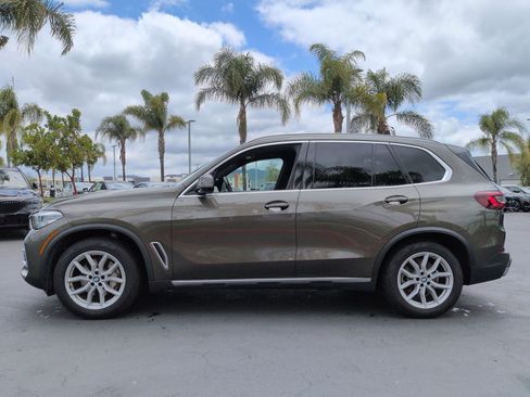 Used 2022 BMW X5 xDrive40i w/ Premium Package AWD/4WD image 7