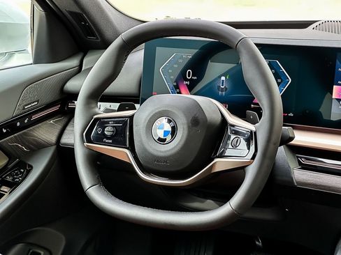 New 2026 BMW 530i 530i w/ Executive Package image 21