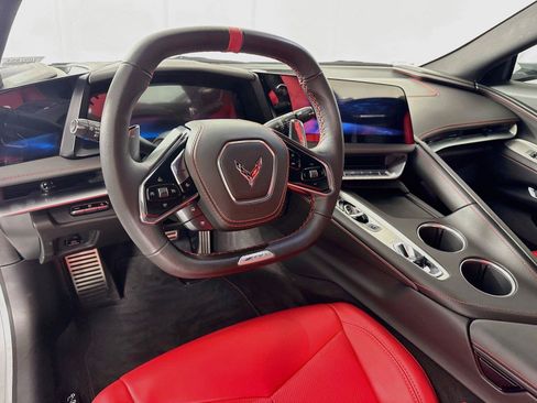 Used 2026 Chevrolet Corvette Z06 RWD image 4