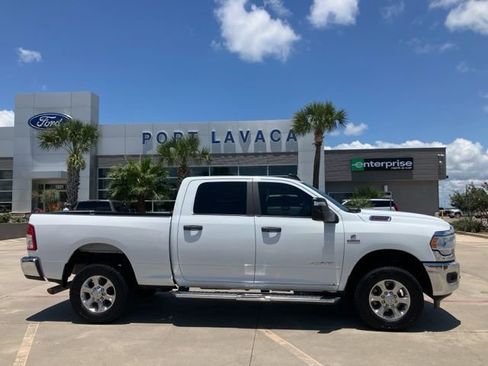 Used 2023 RAM 2500 Big Horn w/ Level 1 Equipment Group AWD/4WD image 8