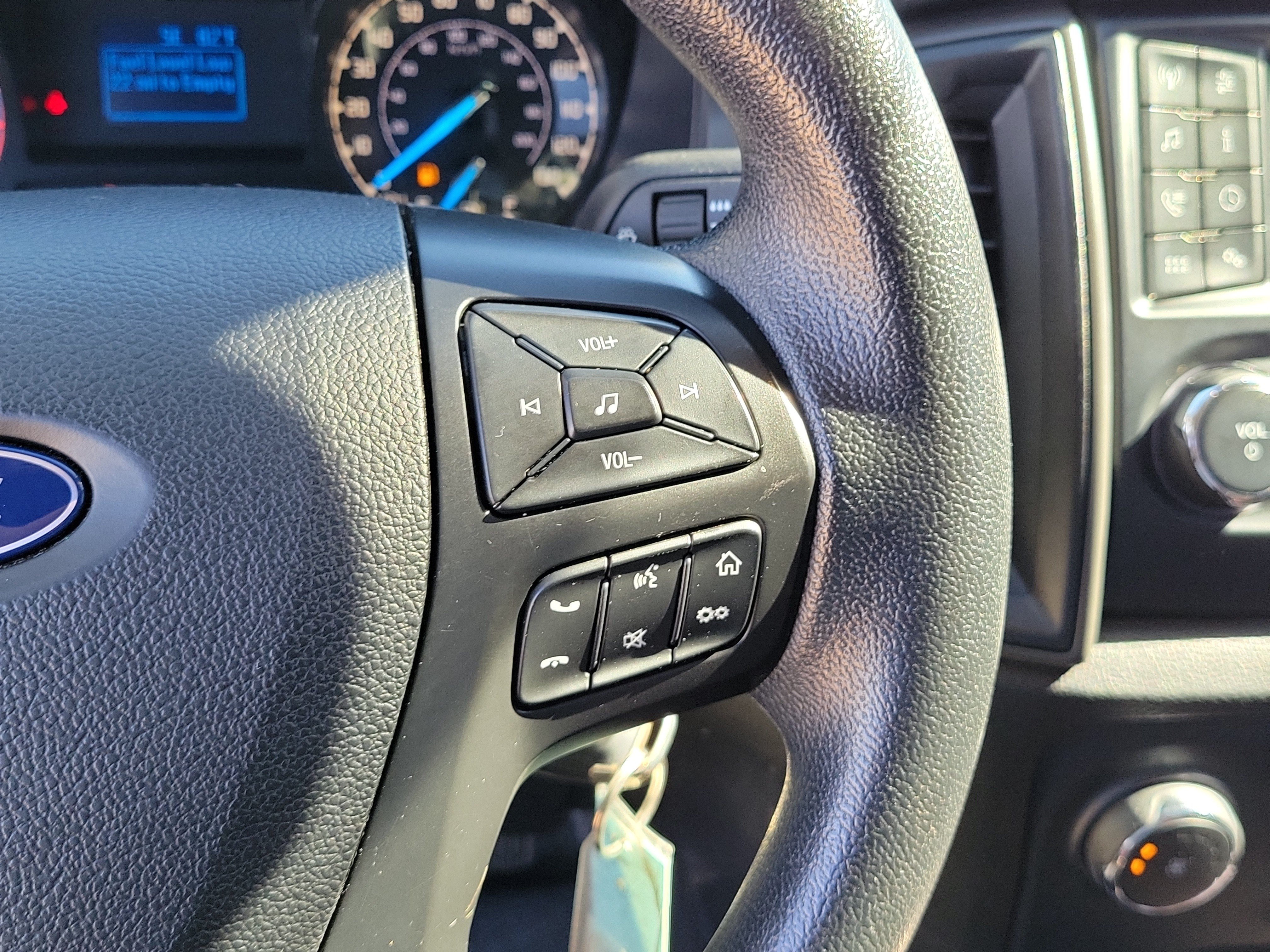 Used 2020 Ford Ranger XL w/ Equipment Group 101A Mid RWD image 19