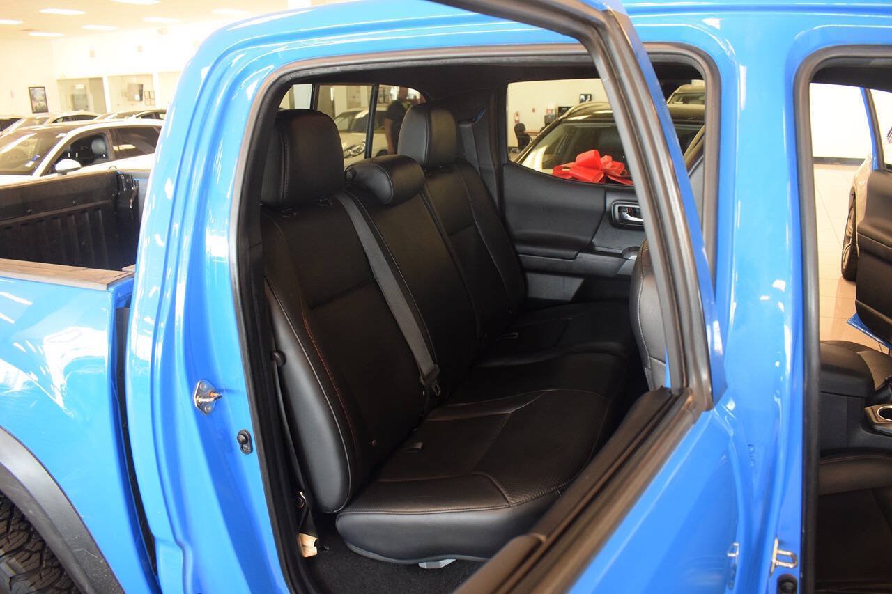 Used 2019 Toyota Tacoma TRD Pro w/ Desert Air Intake Package AWD/4WD image 41