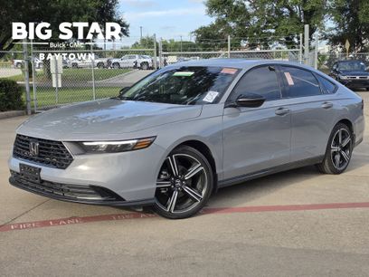 Used 2025 Honda Accord SE