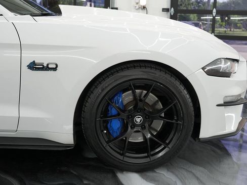 Used 2019 Ford Mustang GT Premium w/ Equipment Group 401A RWD image 24