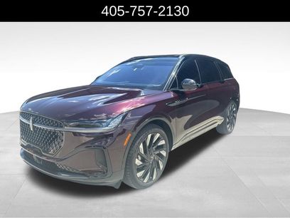 Used 2025 Lincoln Nautilus Reserve w/ Jet Appearance Package