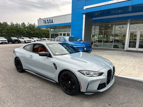 Used 2022 BMW M4 Coupe w/ Executive Package RWD image 1
