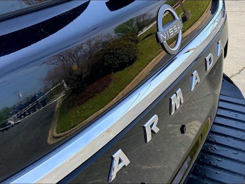 Used 2024 Nissan Armada SV image 23