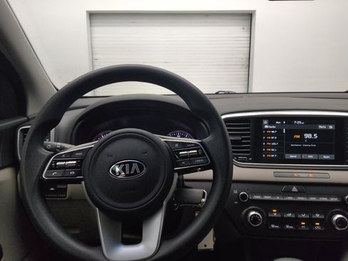 Used 2021 Kia Sportage LX FWD image 22