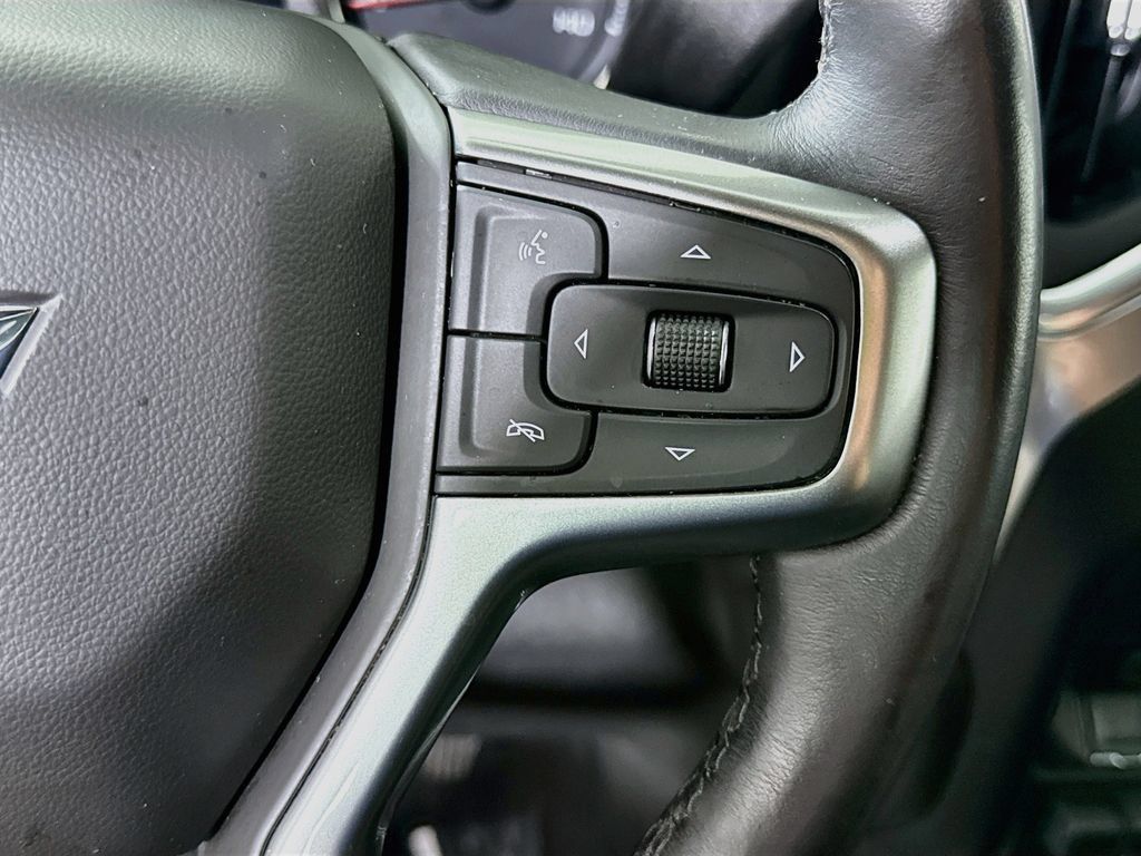 Used 2021 Chevrolet Silverado 1500 LTZ w/ LTZ Convenience Package II AWD/4WD image 23