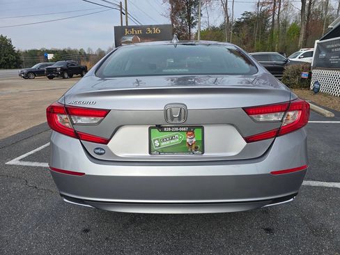 Used 2020 Honda Accord LX image 5
