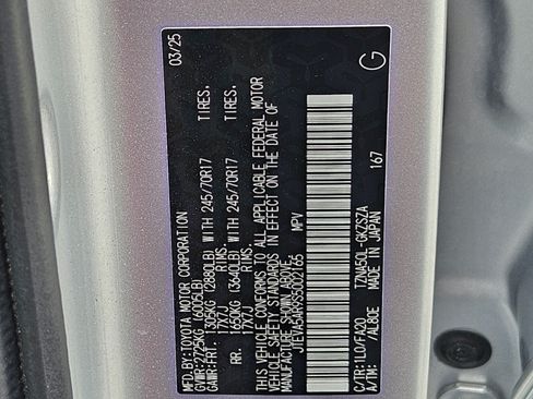 Certified 2025 Toyota 4Runner SR5 RWD image 33