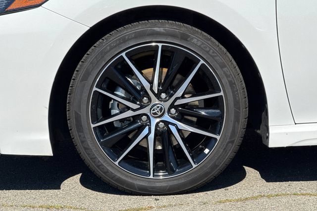 Used 2024 Toyota Camry SE FWD image 29