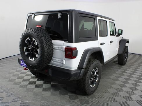 New 2026 Jeep Wrangler Unlimited Rubicon AWD/4WD image 23
