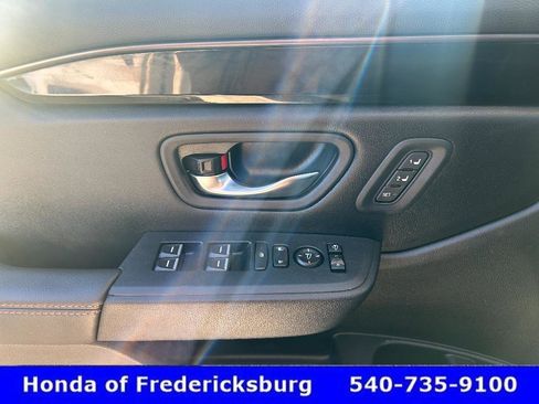 Used 2024 Honda Pilot TrailSport image 30