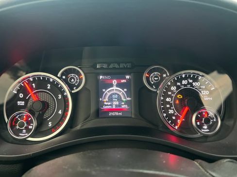 Used 2026 RAM 3500 Big Horn AWD/4WD image 19