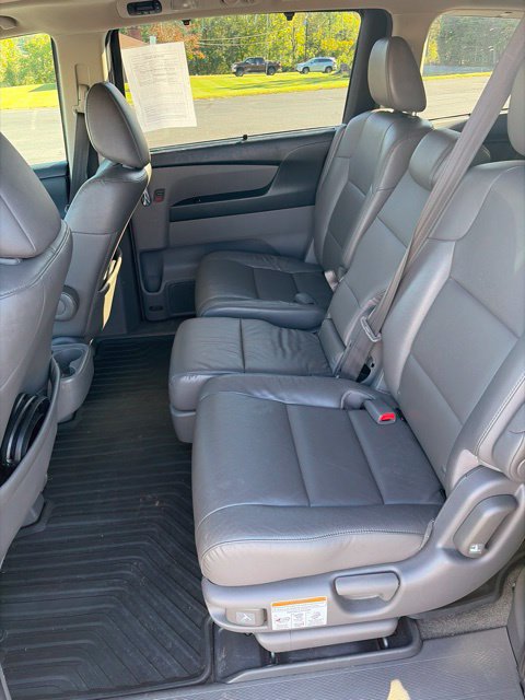 Used 2015 Honda Odyssey Touring image 11