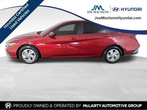 Used 2026 Hyundai Elantra SE FWD image 9