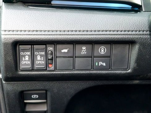 Used 2023 Honda Odyssey Touring image 52