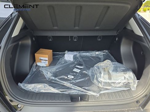 New 2026 Hyundai Kona SEL Premium image 9