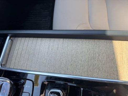 Used 2026 Volvo XC60 B5 Plus w/ Protection Package Premier image 14