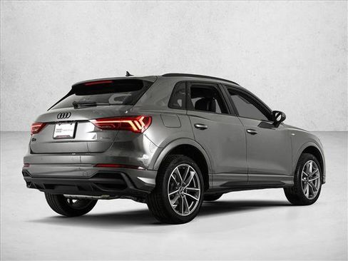 New 2025 Audi Q3 2.0T Premium image 5