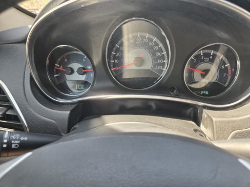 Used 2012 Chrysler 200 Touring image 19