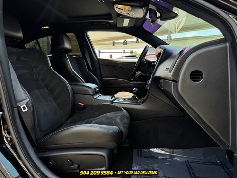 Used 2022 Dodge Charger Scat Pack RWD image 36